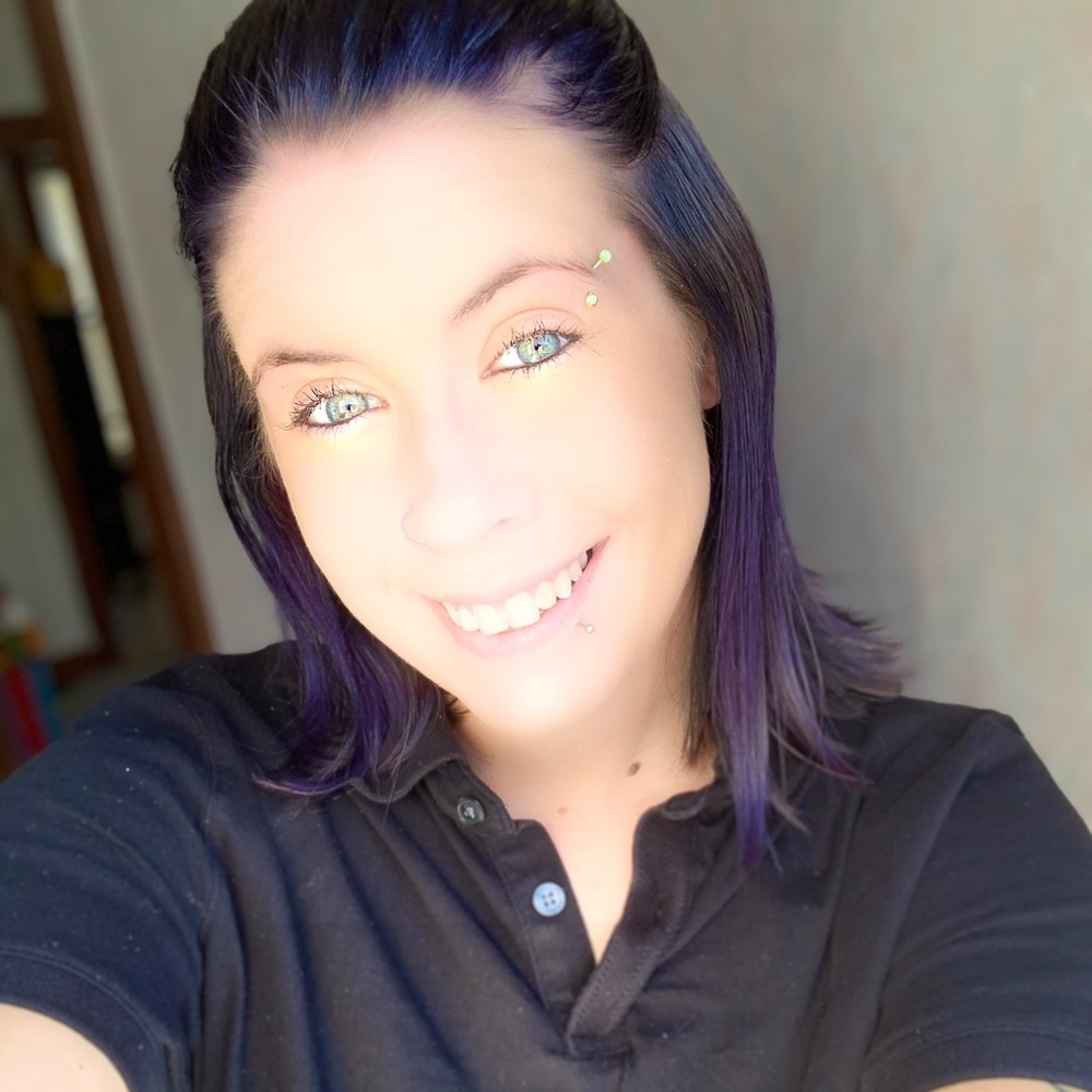 Meet your Posher, Nicole